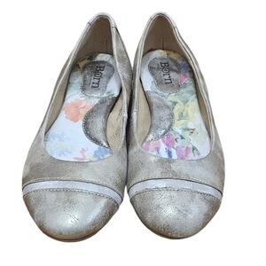 Børn Julianne Ballet Flats Shoes Metallic Silver Pewter Leather Floral Size 7/38
